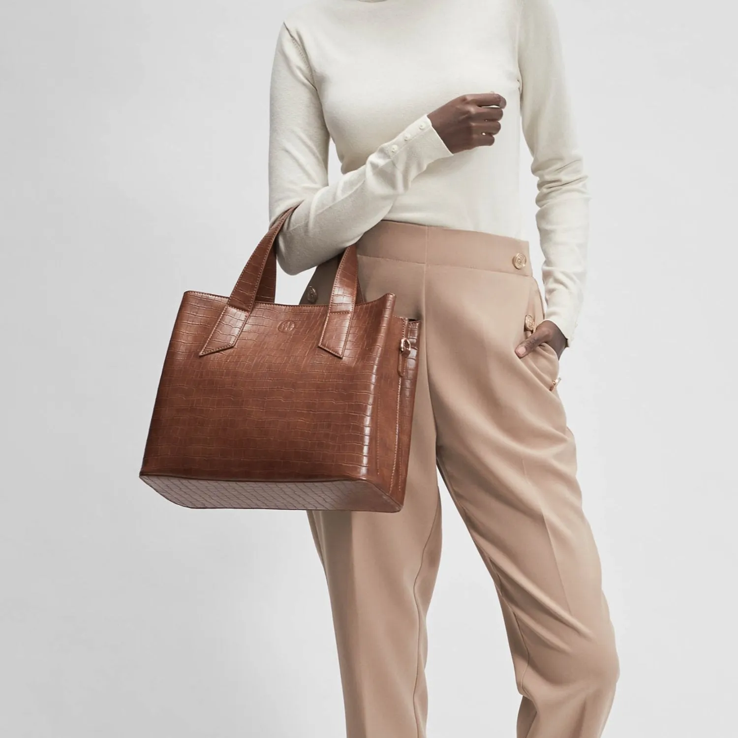 ARIANA Croco Vegan Shoulder Bag - Cognac