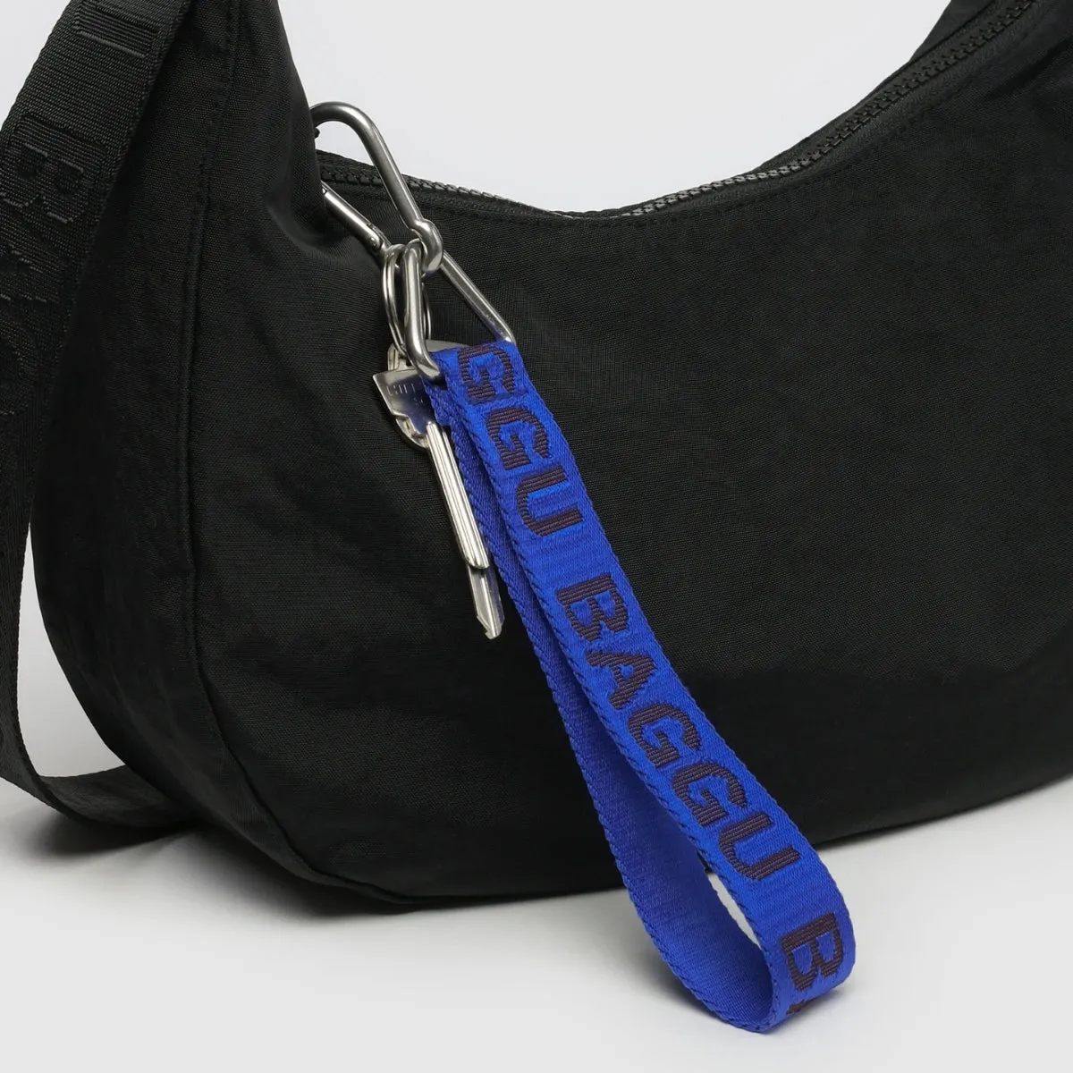 Baggu Logo Keychain in Cobalt