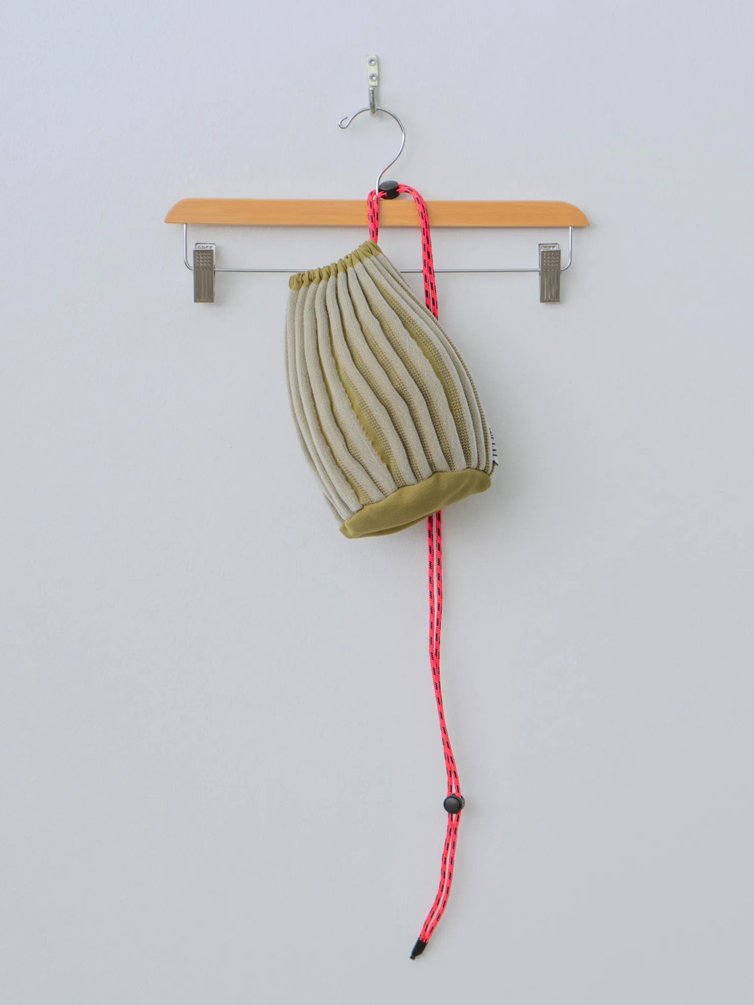 Bouncy Mid Bag - Khaki bag/Pink cord