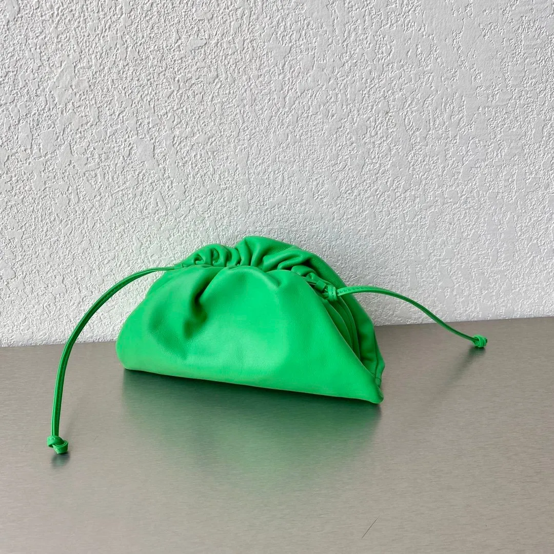 BV Mini Pouch Green, For Women, Bags 8.7in/22cm 585852V1BW03724