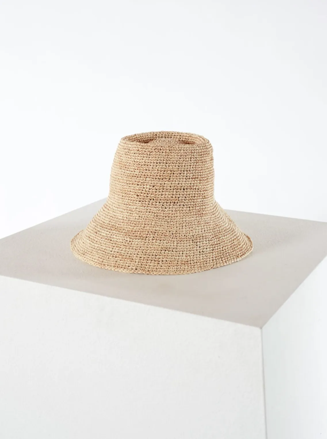 Janessa Leone Felix Hat in Natural