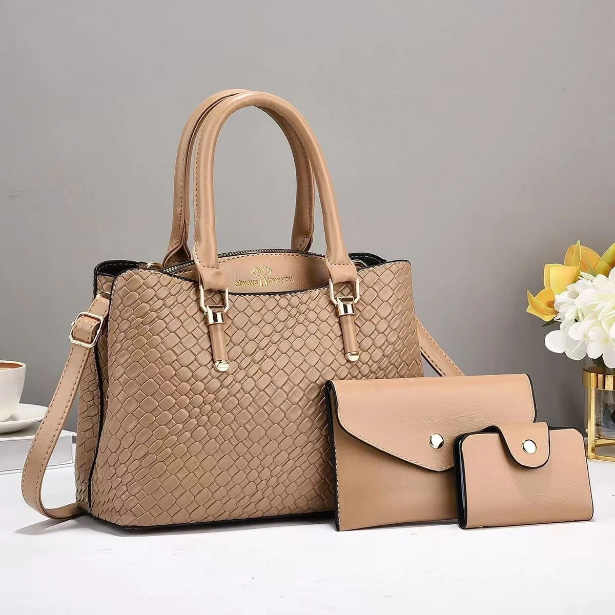 LovelyRLovely Woven Texture Three-piece Handbag Set