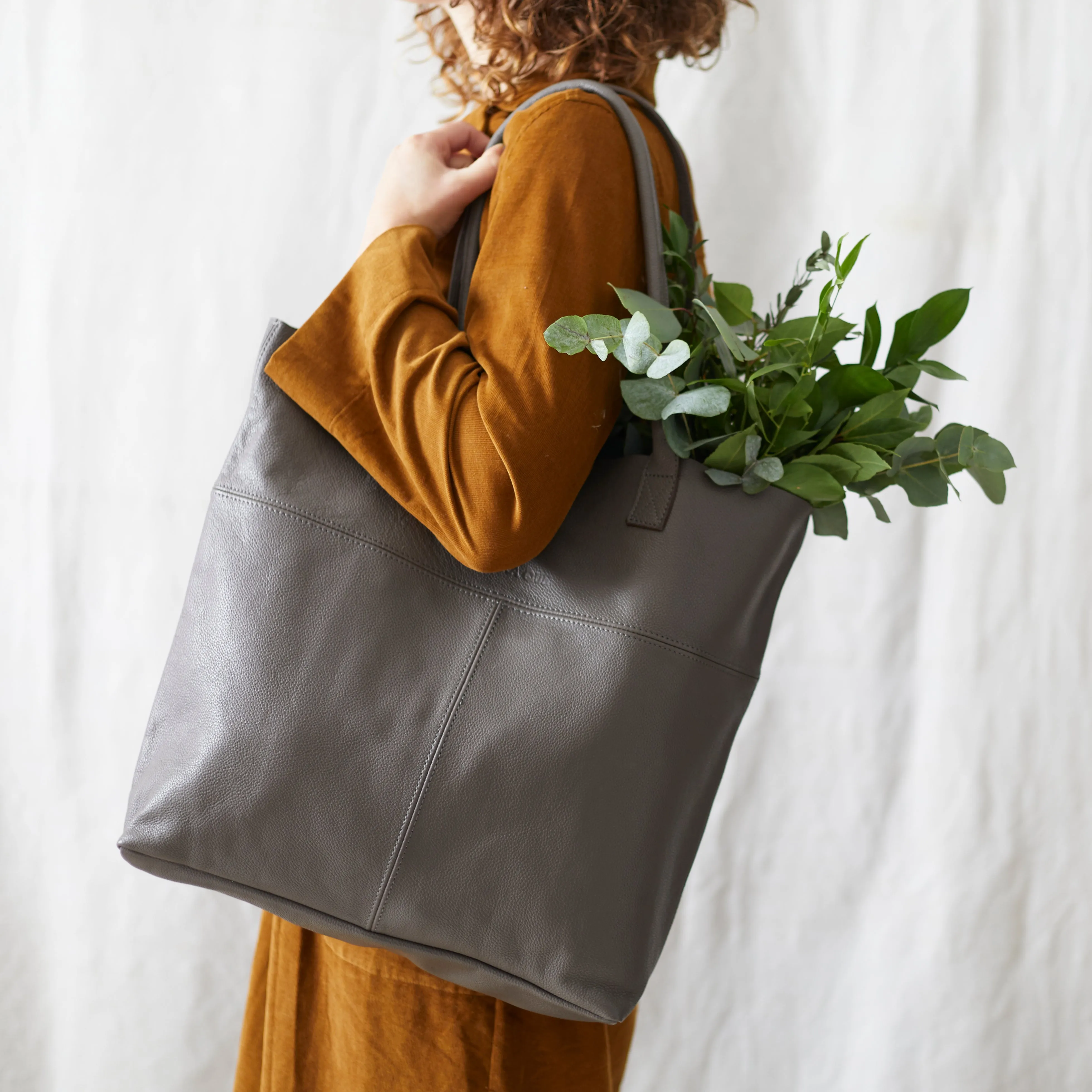 MIRA Handcrafted Large Leather Tote Shopper Bag