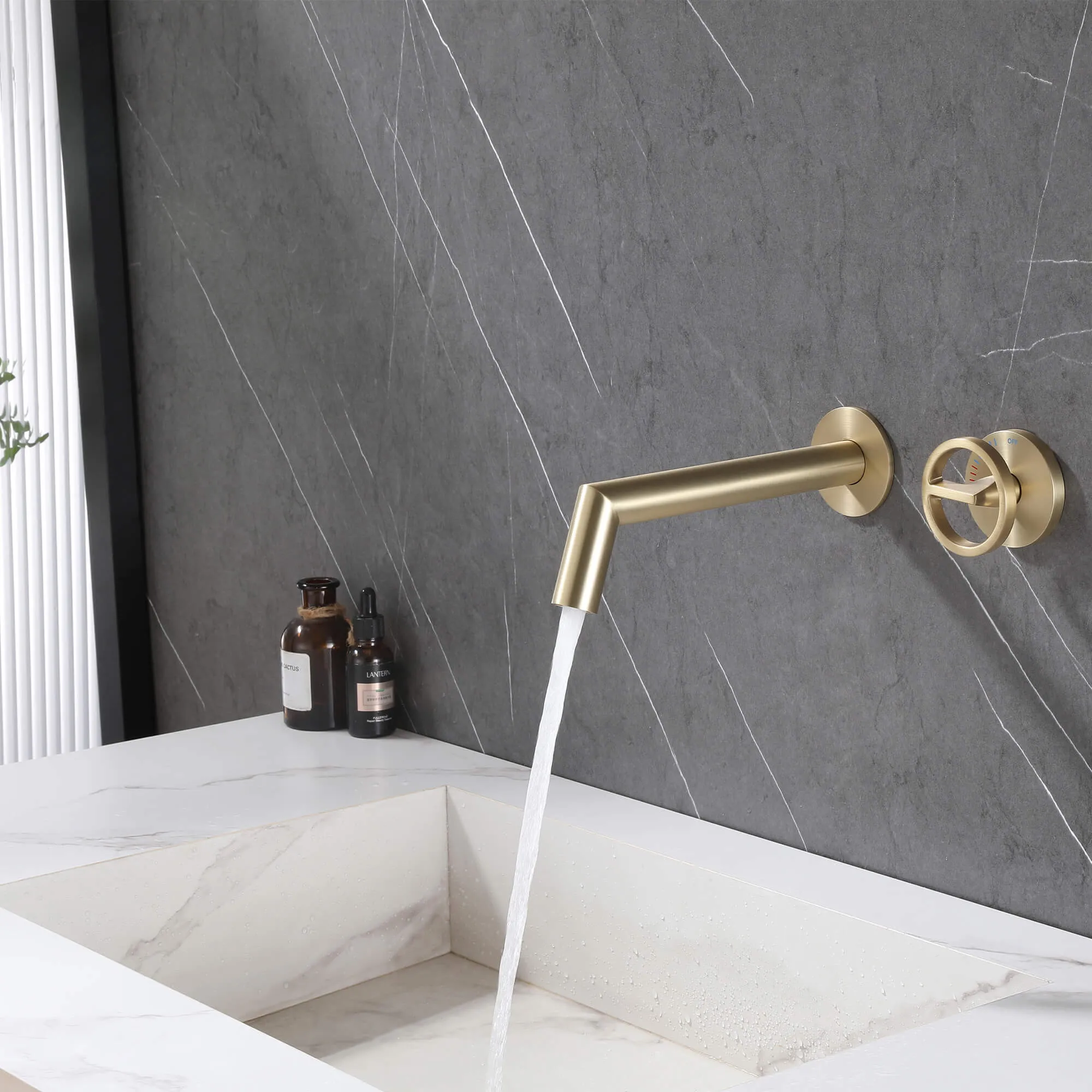 Modern Bathroom Design Wall Mount Bathroom Sink Faucet Brushed Gold JK0292