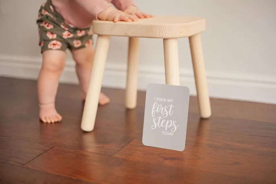 Newborn Baby Milestone Cards