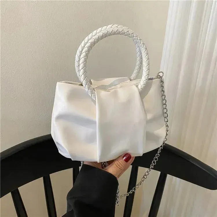 Portable Fashion Cloud Underarm Handbag Chain Crossbody Bag