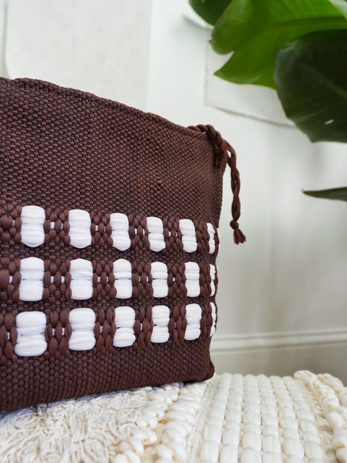 Vintage 40's Walnut Woven Bag