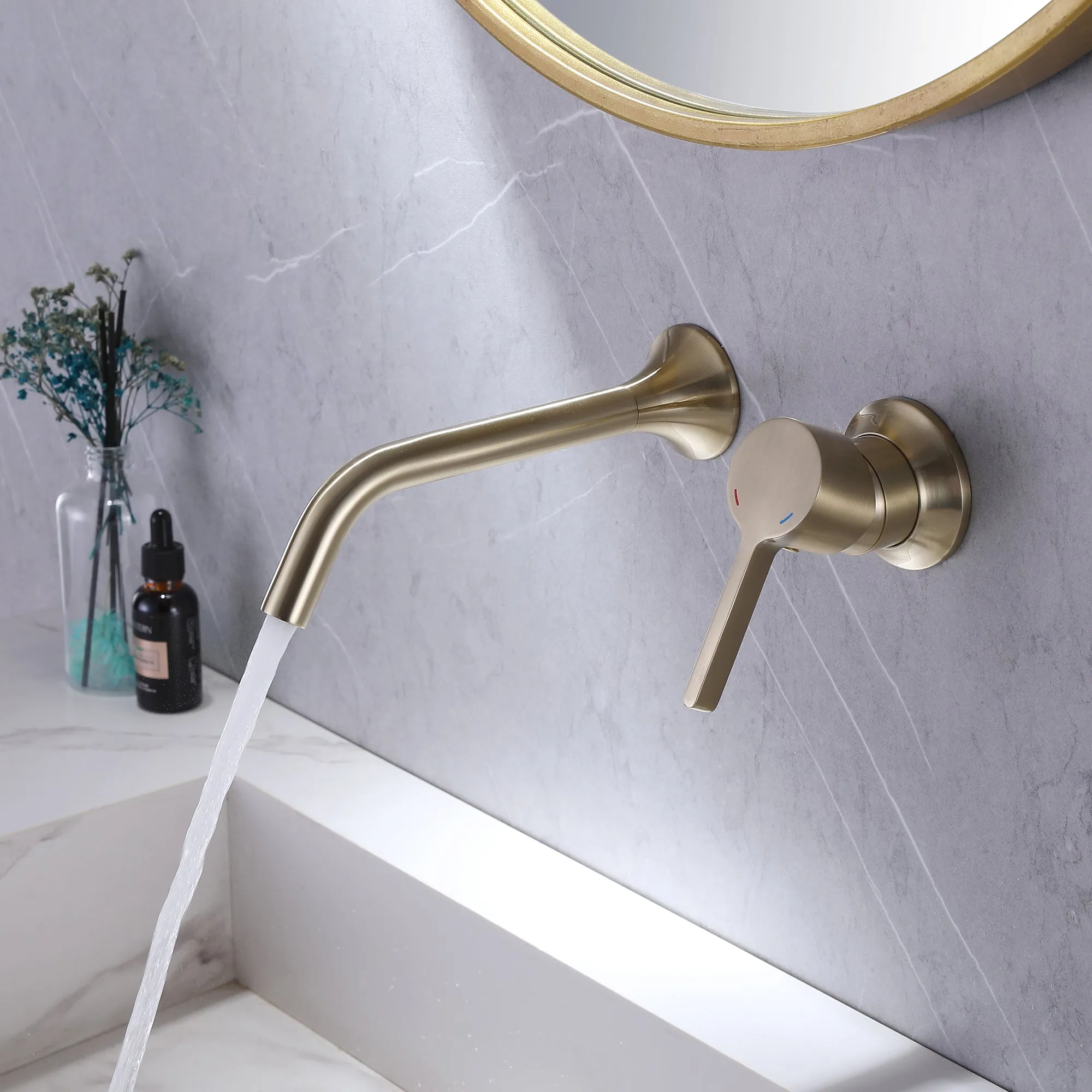 Wall Mount Bathroom Vessel Faucet Single Handle Bathroom Mixer Tap