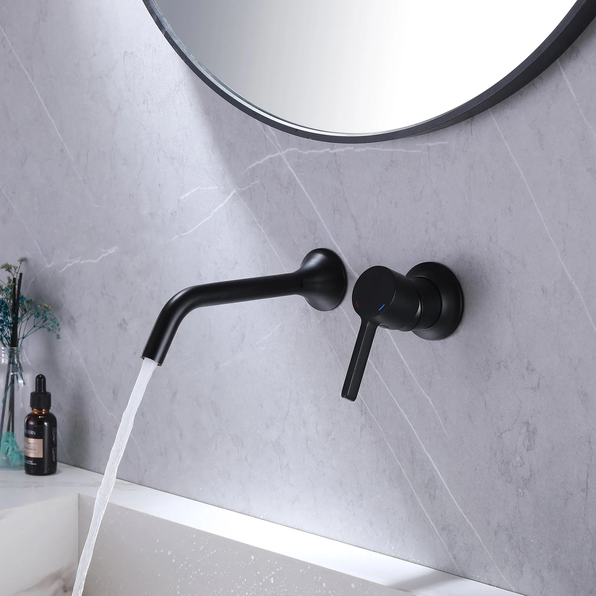 Wall Mount Bathroom Vessel Faucet Single Handle Bathroom Mixer Tap